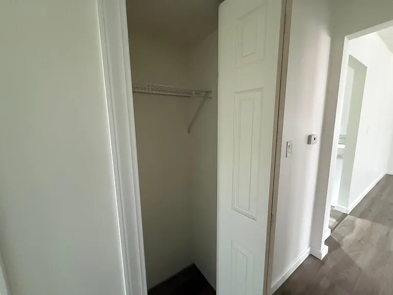 2509 Gladstone St #2 — Photo 9