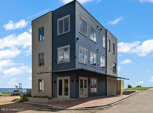 253 N Natchez Dr #301, Madison, MS 39110