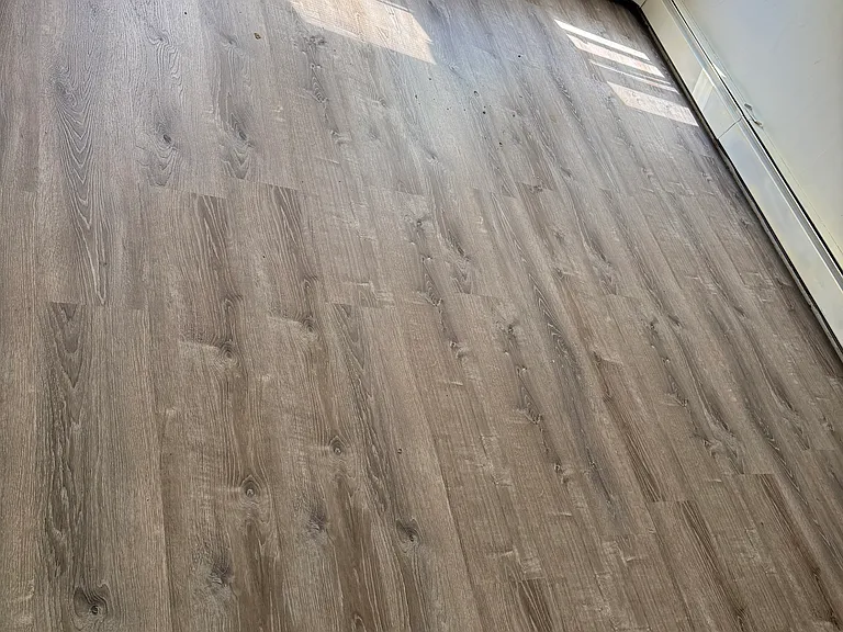 83 California Ave #2R — Photo 8