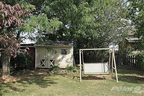 3rd image of 3905 Brambleberry Cir