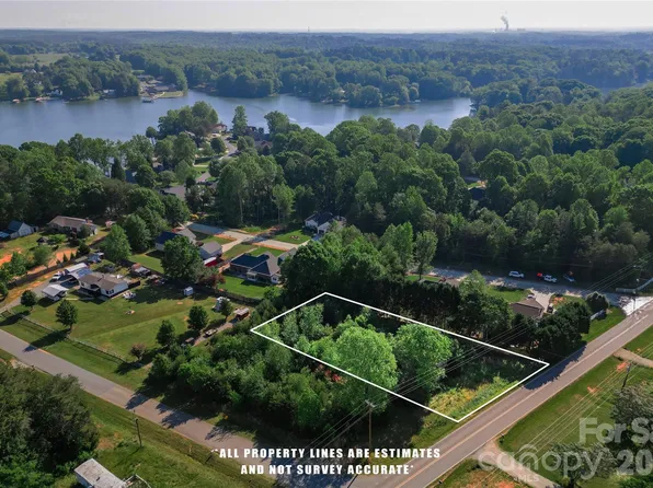 6914 Little Mountain Rd, Sherrills Ford, NC 28673