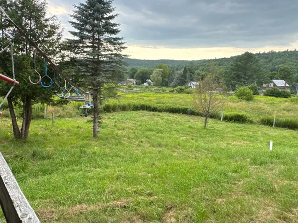26 Lucas Rd, Richford, VT 05476