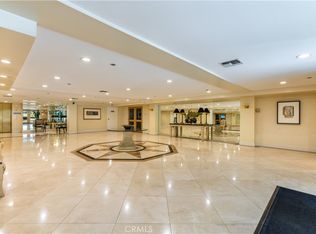 441 N Oakhurst Dr APT 701, Beverly Hills, CA 90210