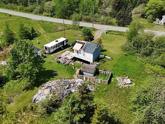 2nd image of 1800 Highway 336