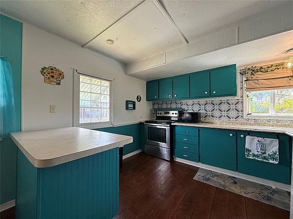 4th image of 7703 Audry Ln