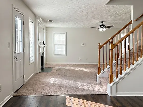 2909 Rusticwood Dr — Photo 2