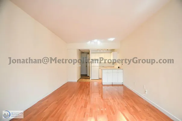 Rented by Metropolitan Property Group | media 3