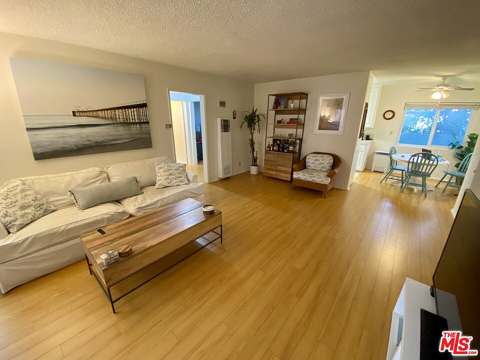 1st image of 427 Hill St #4
