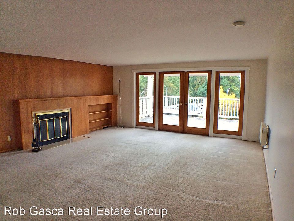 1st image of 7307 Woodlawn Ave NE #2860129