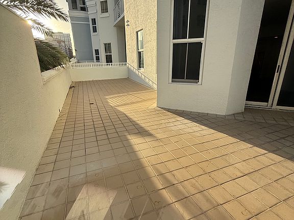 2nd image of 255 Evernia St APT 309