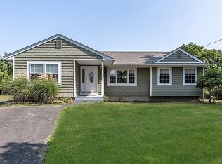 9 Black Duck Dr, Center Moriches, NY 11934