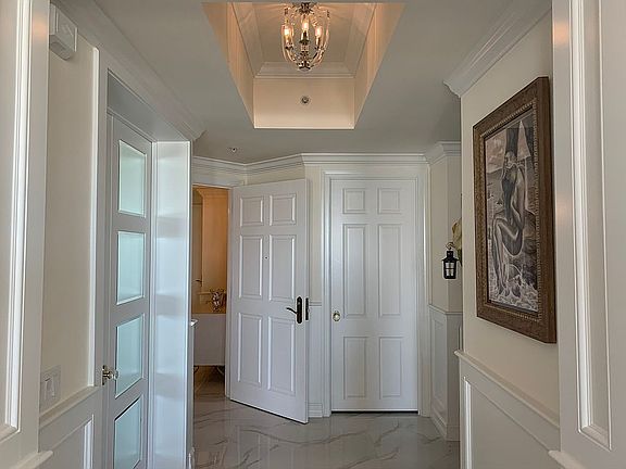 5th image of 85 Avenue De La Mer Unit 302