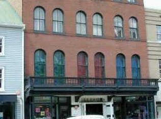 3065 M St NW, Washington, DC 20007