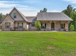 115 Robinson Ln, Benton, LA 71006