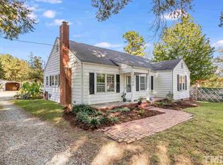 2704 W Carver St, Durham, NC 27705