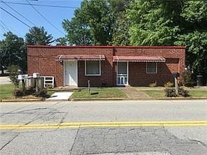 1st image of 525 Woodsmill Rd APT A