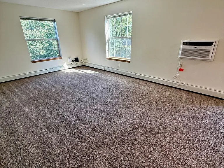 Ashwood Birchwood Apartments — Photo 25