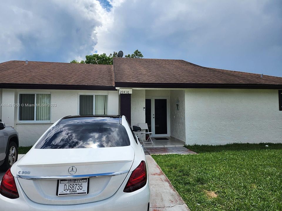 1st image of 20410 SW 122nd Pl
