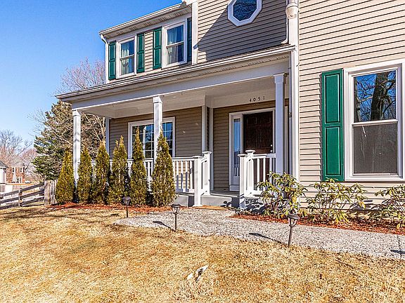 4th image of 4051 Roberts Cir