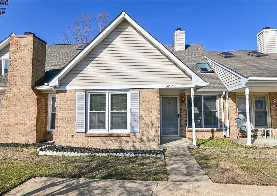 1st image of 329 Brisa Dr