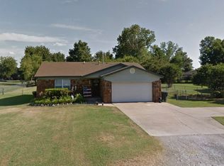 10614 E 112th Pl N, Owasso, OK 74055
