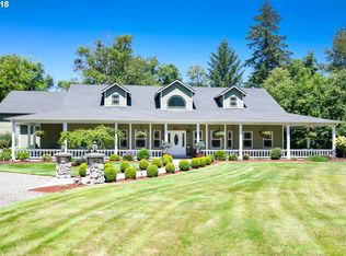 43791 Greenwood Village Dr, Walterville, OR 97489