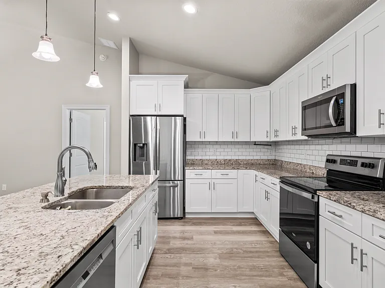 5891 Anderson Ln — Photo 9