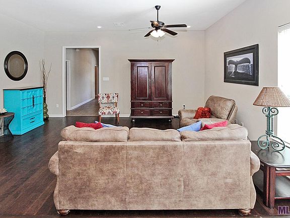 3rd image of 37269 Brigantines Ave