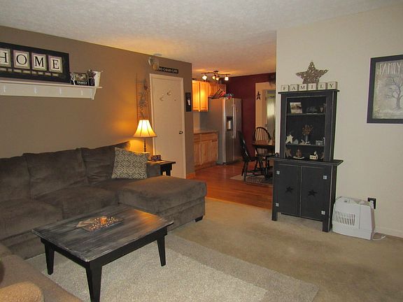 5th image of 2855 Wyoming Dr
