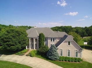 33W646 White Thorn Rd, Wayne, IL 60184