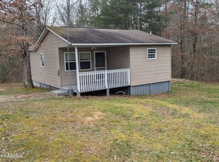 218 Price Rd, Lancing, TN 37770