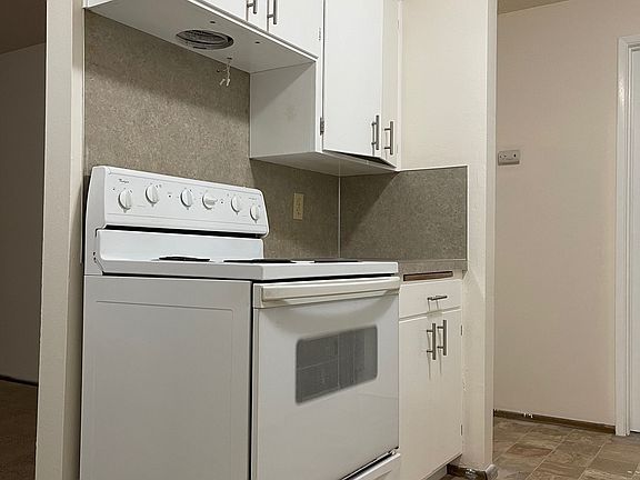 5th image of 1229 State Ave Unit 201