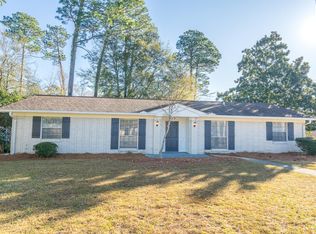 212 Southampton Rd, Hattiesburg, MS 39401