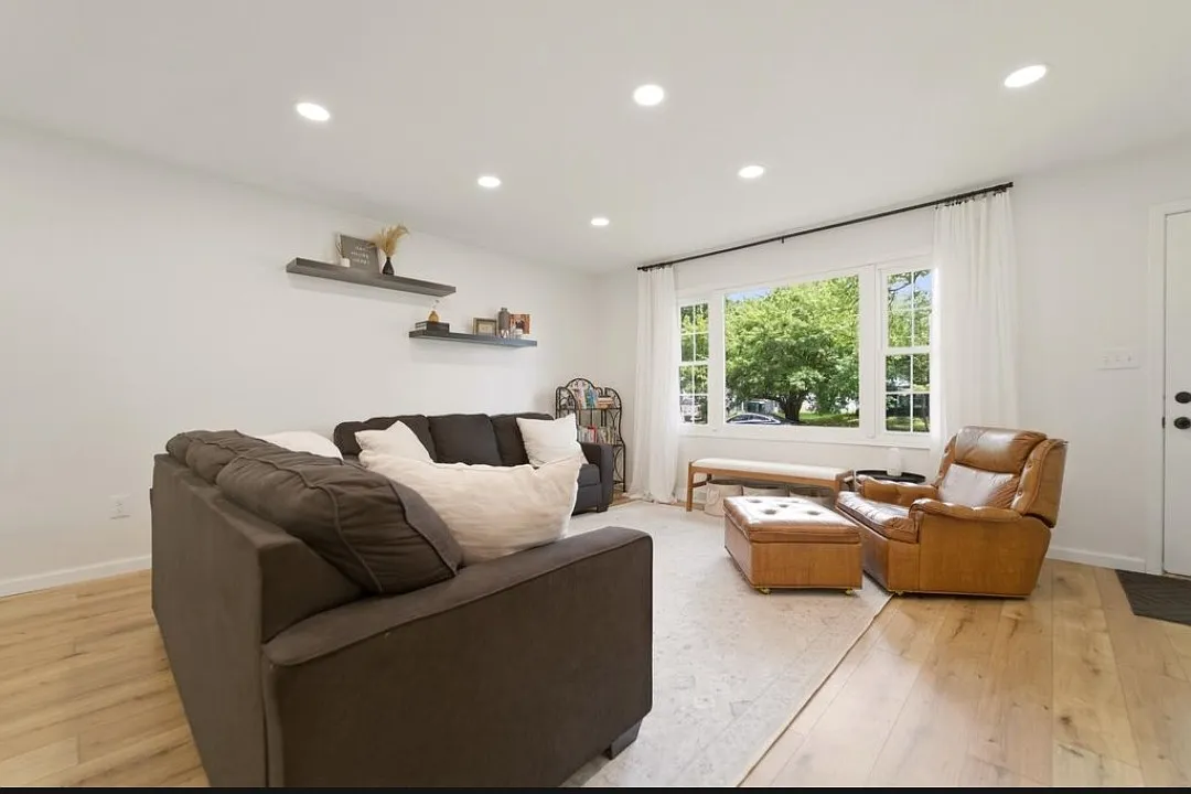 3 bed, 1682 sqft, $3,000 — Photo 3