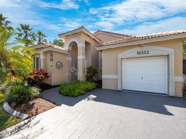 18332 SW 94th Ct, Palmetto Bay, FL 33157