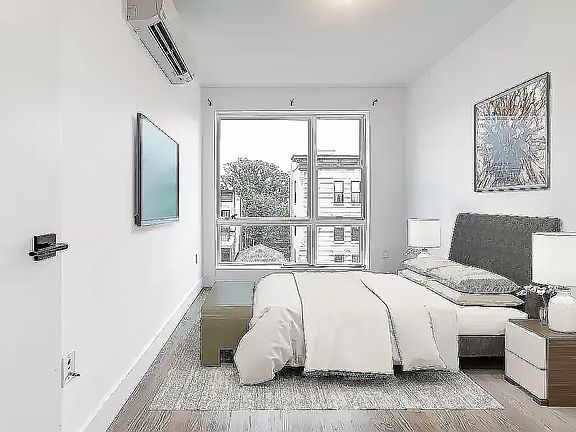 4th image of 282 E 32nd St APT 4D