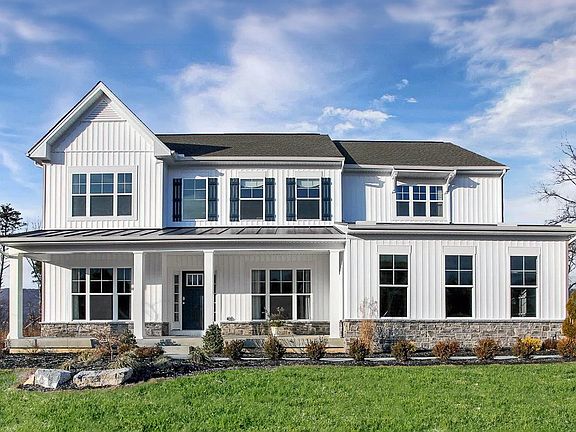 Elevation D Side Load Garage