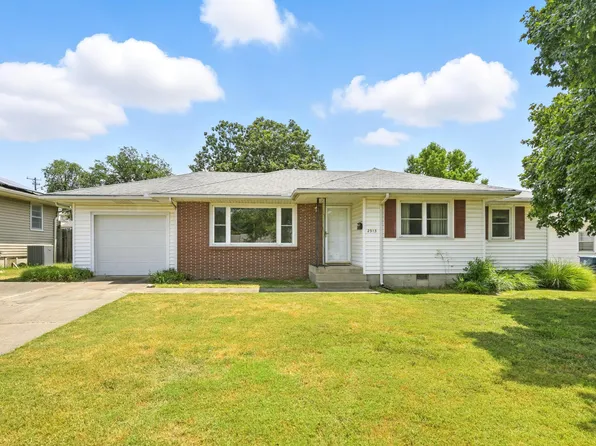 2913 Grand Avenue, Joplin, MO 64804