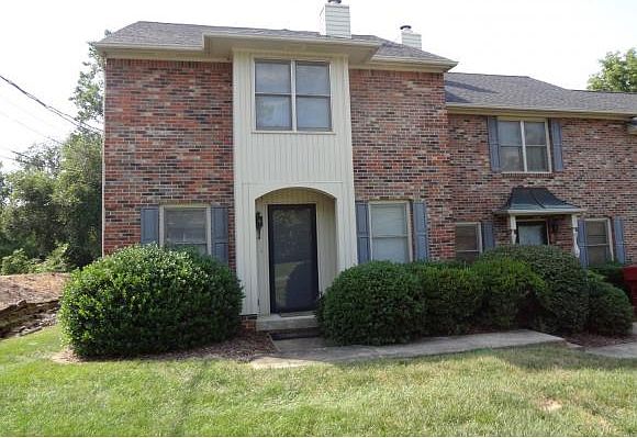 1st image of 1707 W Lakeview Dr APT 1