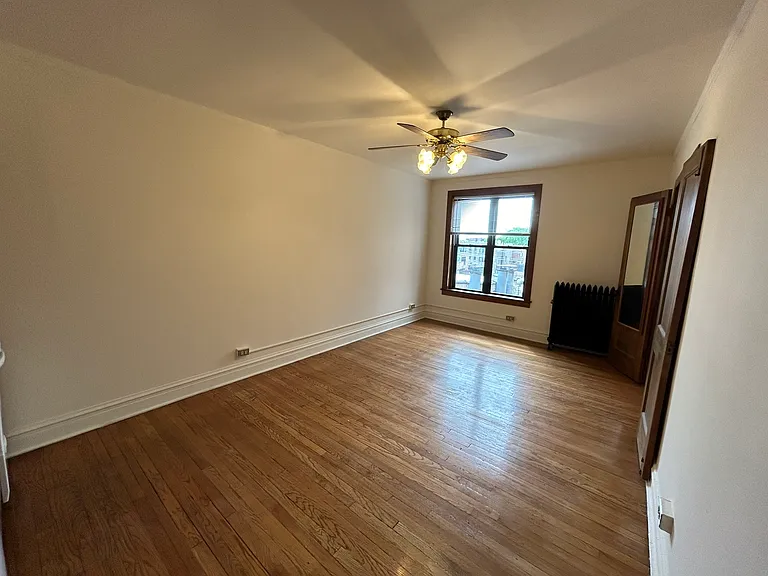 2256 N. Cleveland — Photo 23