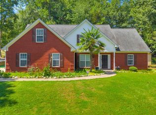 25 Castlehill Ct, Covington, GA 30016