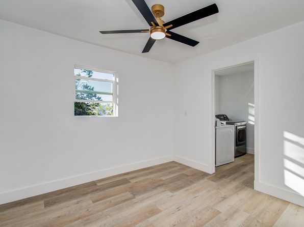 410 Randall St #11