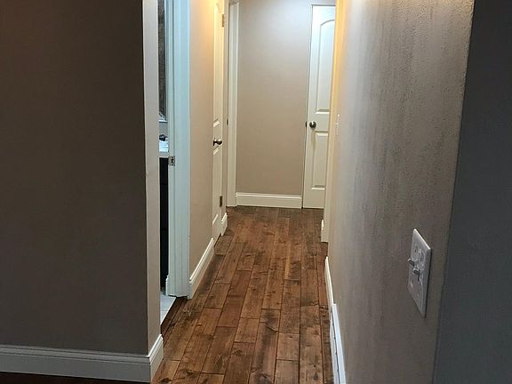 2nd image of 360 E Fernwood St