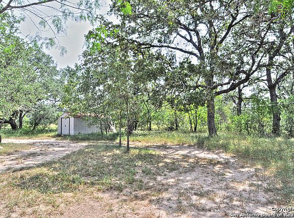 5th image of 1020 Trumbo Trl