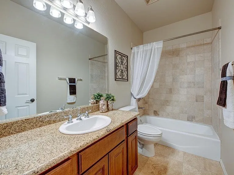 1120 S Ash Ave #1004 — Photo 19