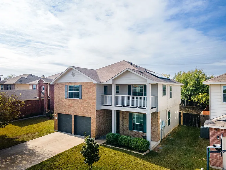 10219 Orion Dr — Photo 2