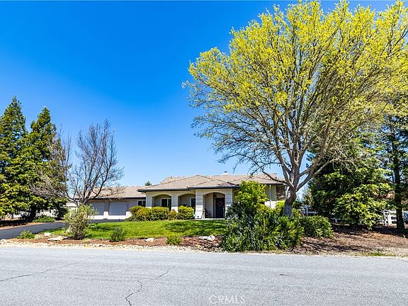 3rd image of 1650 Briarwood Pl