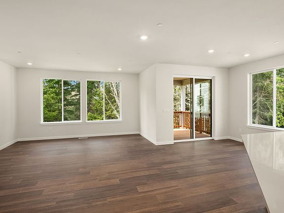 Spacious Open Concept Plan