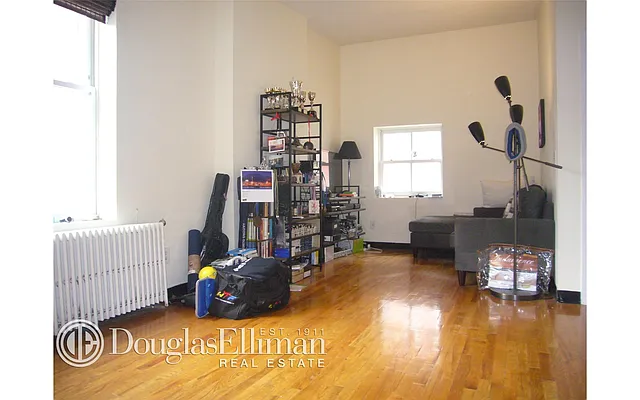 Rented by Douglas Elliman | media 10