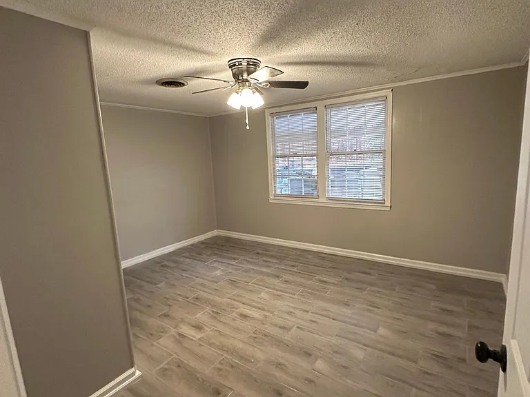645 Two Notch Rd — Photo 5